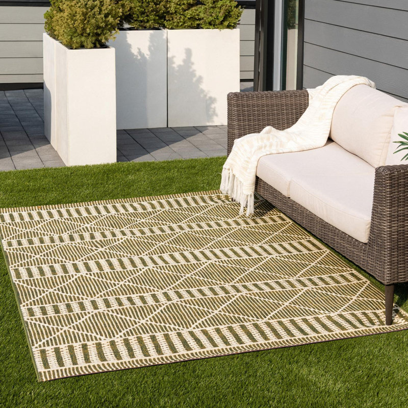 Tapis intérieur / extérieur rayé vert Arthur-James, Rectangle 2 pi x 3 pi