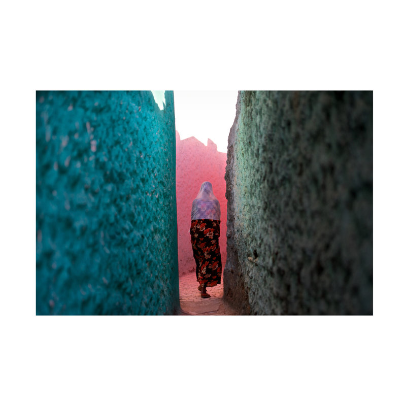 Trevor Cole The Colours Of Harar Canvas Art, H 16 po x l 24 po