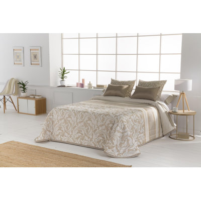 Dynamite Polyester Floral Bedspread