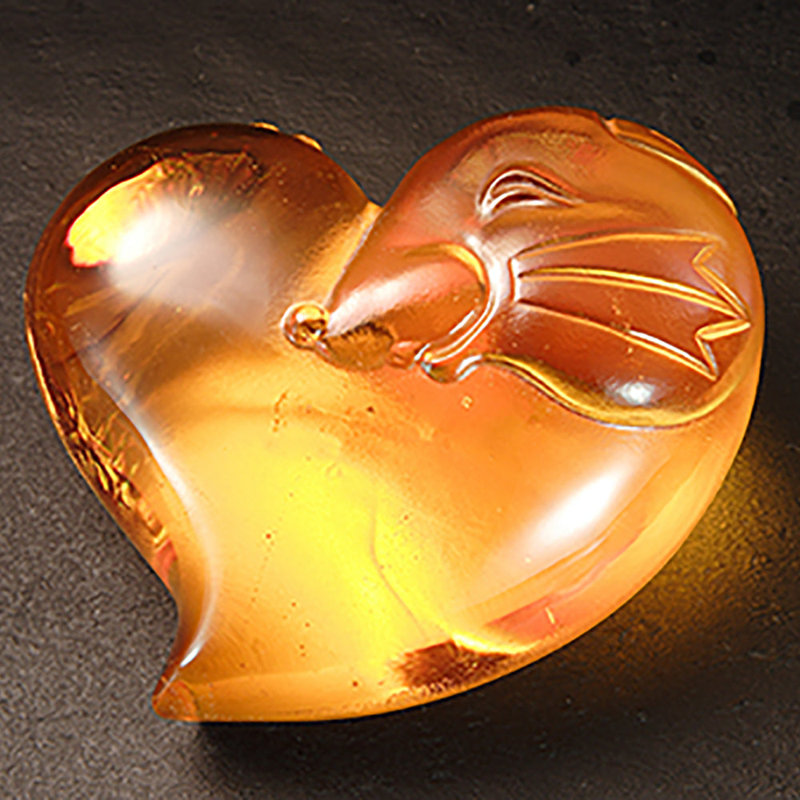 It's Star, It's Heart the Mouse Sculpture