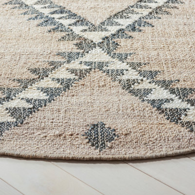 Mabrey Southwestern Handmade Flatweave Jute Area Rug in Gray/Black