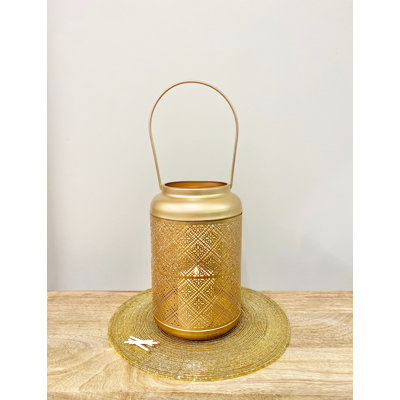 Metal Tabletop / Centrepiece Lantern