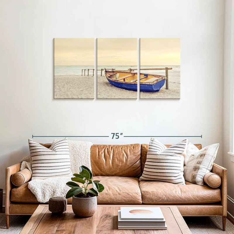 Bateau Mehar à la plage, H 27 po x l 56 po