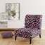 Fauteuil de chambre en velours rose et noir léopard