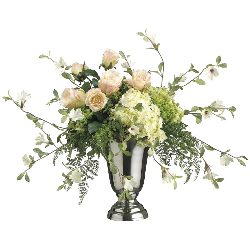 Arrangement floral mélangé dans un vase décoratif