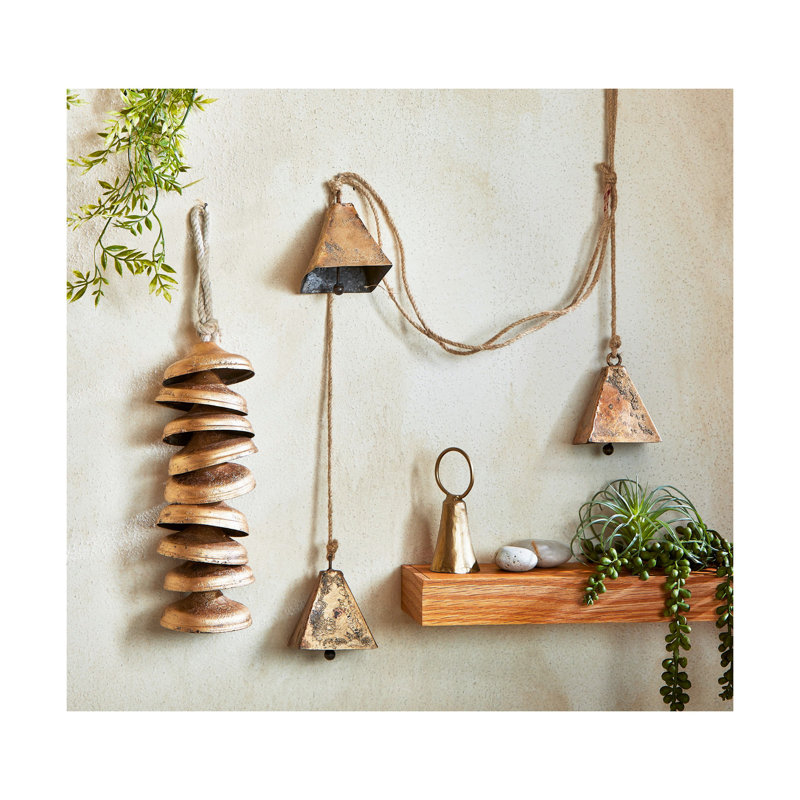 Pyramide Temple Bells & Jute