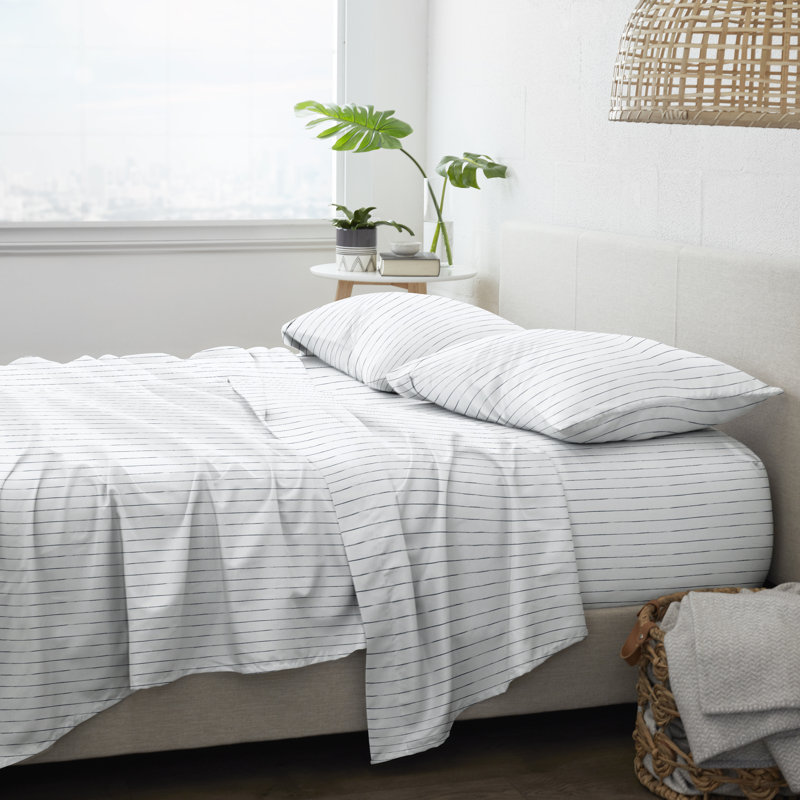 Distressed Navy Coastal Stripe Pattern Microfiber Sheet Set, Queen Sheet Set + 1 Fitted Sheet + 2 Pillowcases