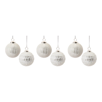 Graelyn 4.25'' Glass Ball Ornament