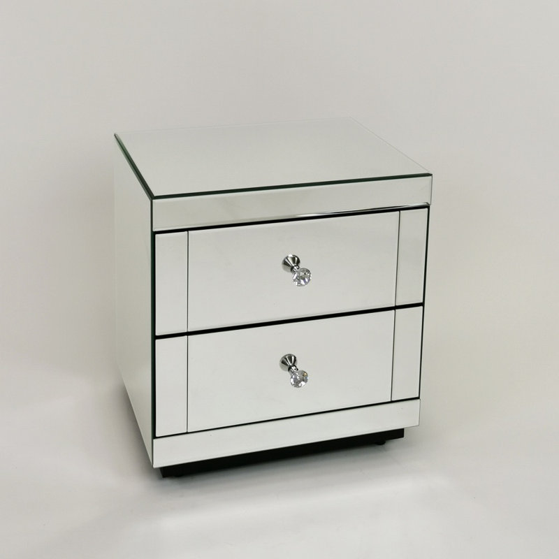 Quinnley Accent Chest
