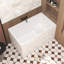 Baignoire autoportante de 47 po en acrylique avec siège: forme rectangulaire spacieuse, finition blanc brillant, trop-plein chromé et bonde escamotable, certifiée cUPC