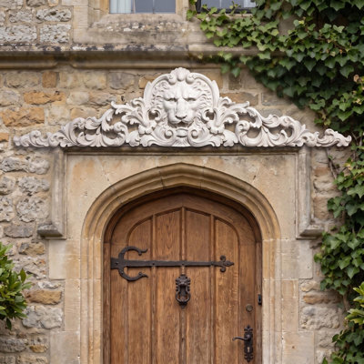 Remoulage Lion Pediment Wall Sculpture