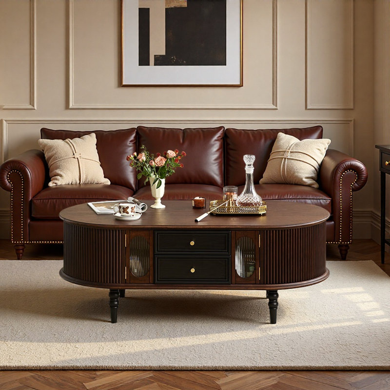 Table basse de style rétro classique français