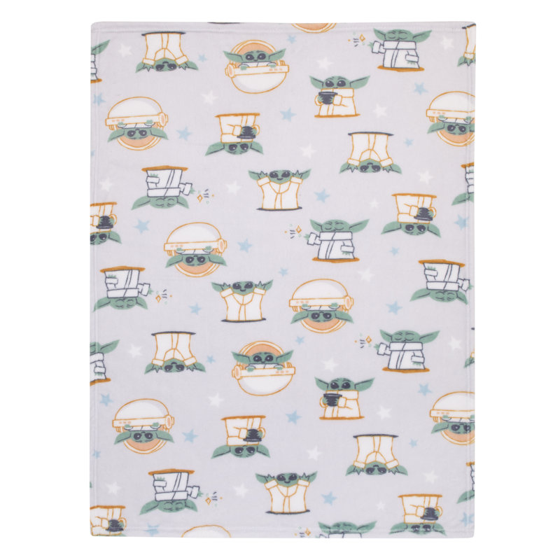 Star Wars Grogu Baby Blanket in Cream and Green, 30" x 40"
