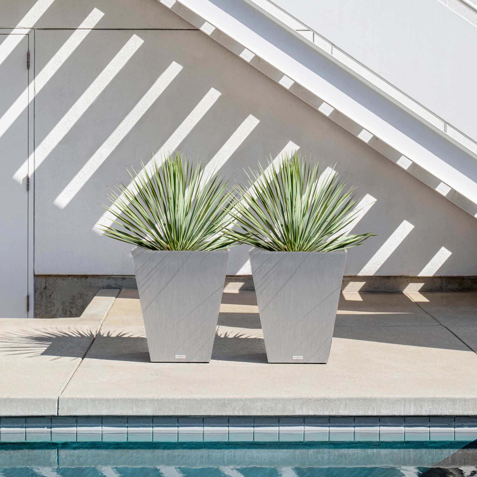 Pure Series Nobleton Planter, Charcoal Gray, 22" H x 19" W x 19" D, 2