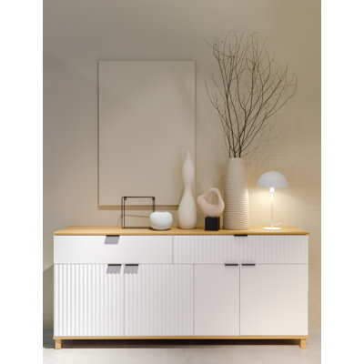 Plissee Sideboard 4 Door 2 Drawers