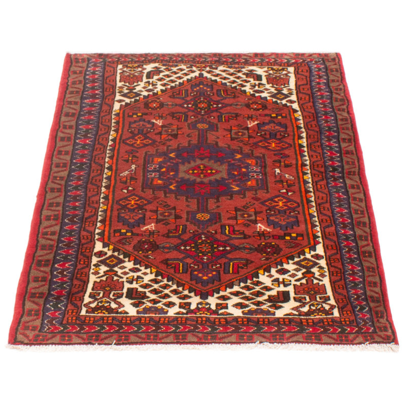 Tapis unique 3 pi 4 po x 4 pi 8 po Yavian