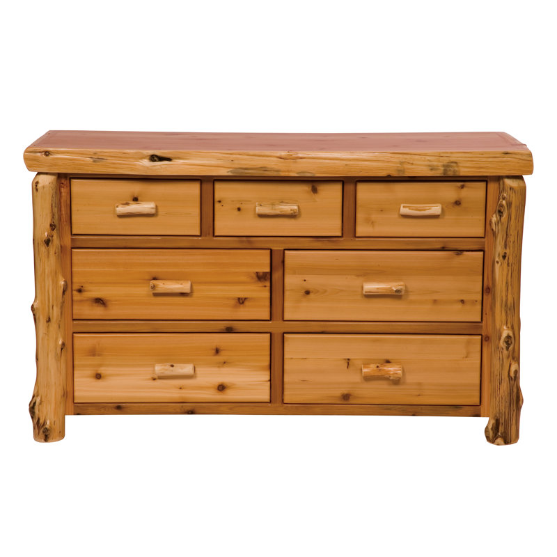 Commode 7 tiroirs Fireside Lodge Cedar, Traditionnel