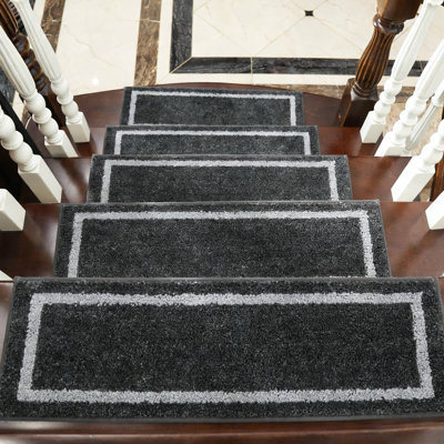 Soft Non-Slip Carpet Stair Treads, 7pcs (Black)