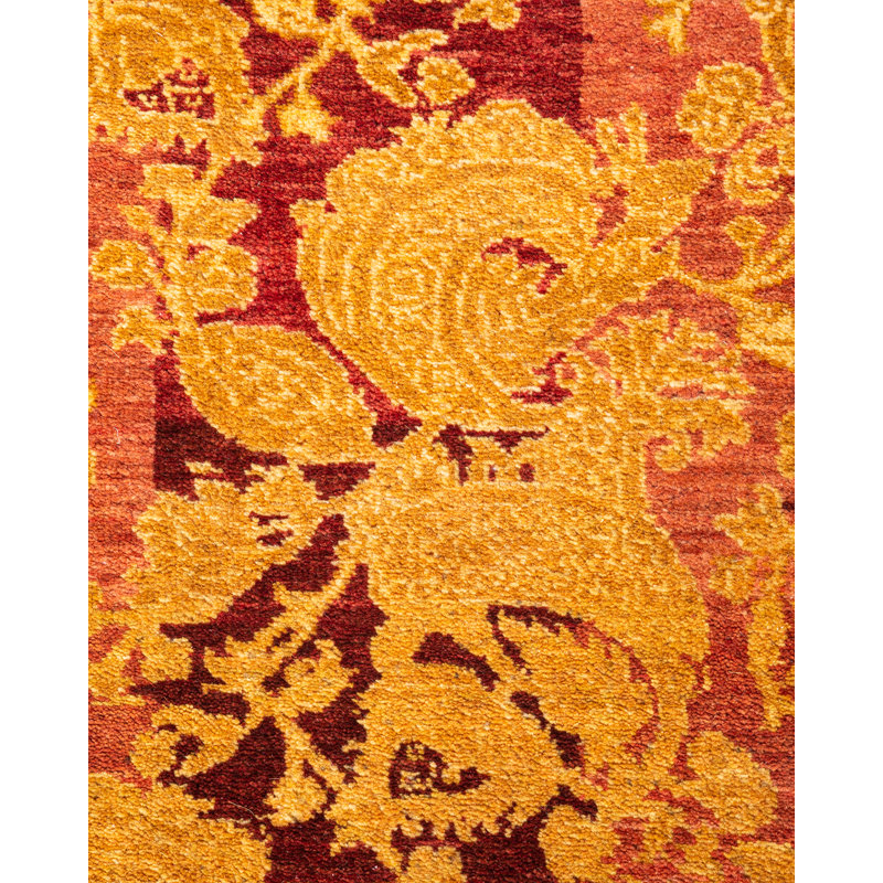 Classic One-of-a-Kind 2' 7" x 5' 6" Hand Knotted Area Rug