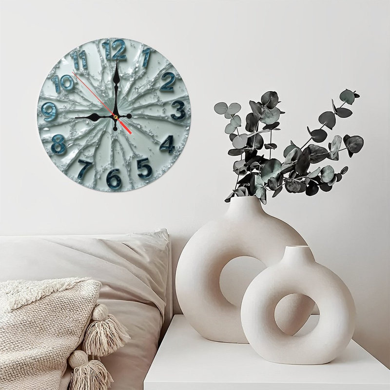 Horloge murale en verre brisé