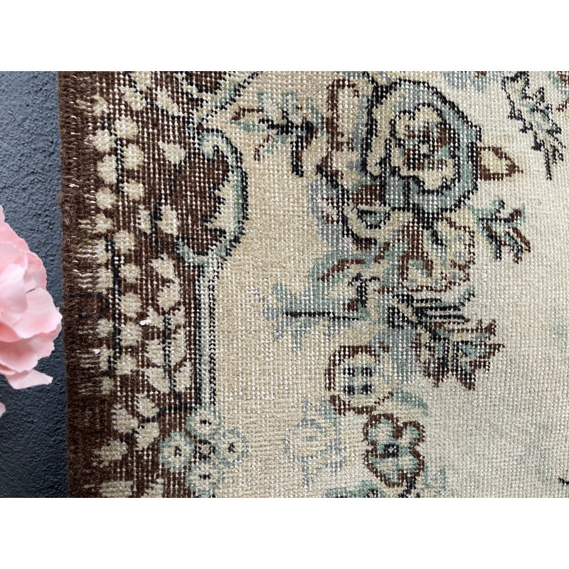 Tapis en laine beige élégant Elegant 46,9 x 81,5 po, Rectangle 3 pi 11 po x 6 pi 10 po