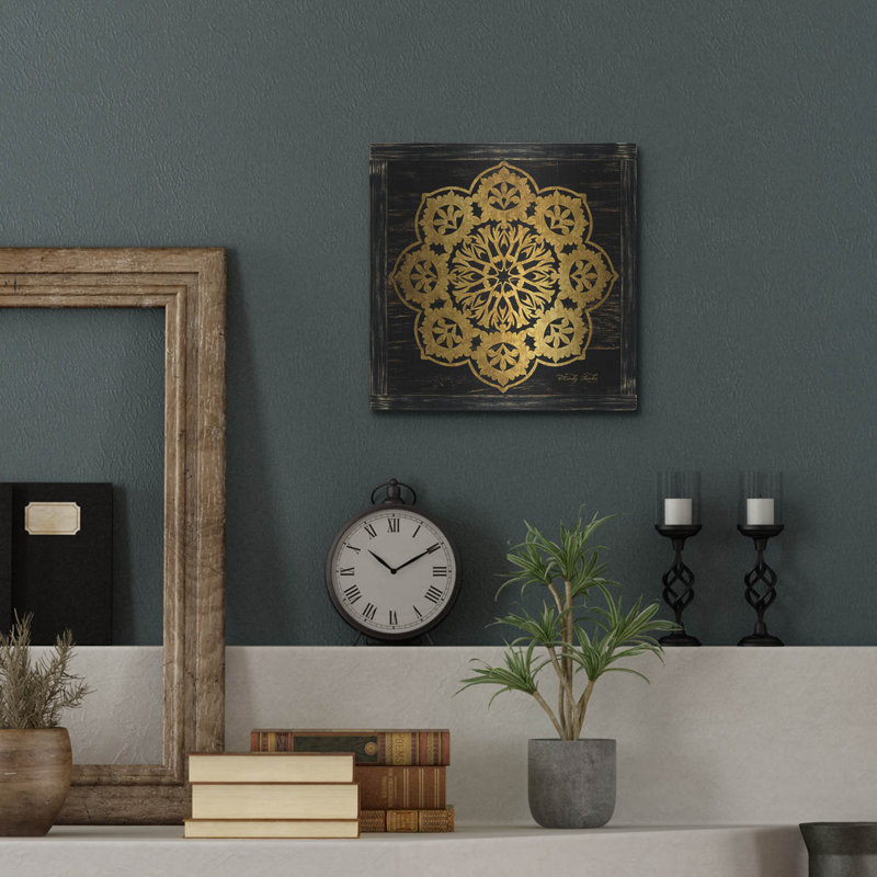 «Gold Mandala I» par Cindy Jacobs, H 12 po x l 12 po