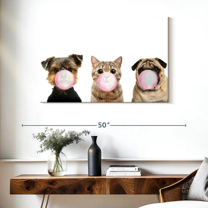 «Funny Animal», reproduction sur toile, H 26 po x l 39 po x P 1,25 po