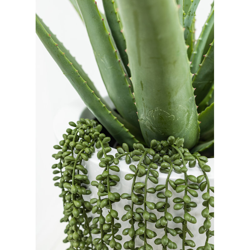 Plante botanique artificielle à finition verte hauteur 25 po