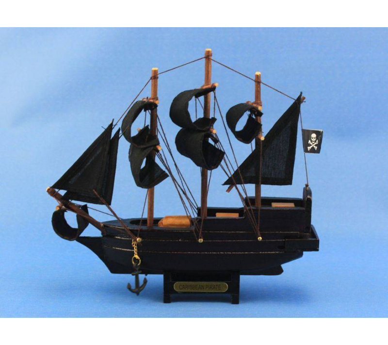 Bateau de modèle de pirate Fanning