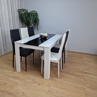 Stevinson 6 - Person Dining Set
