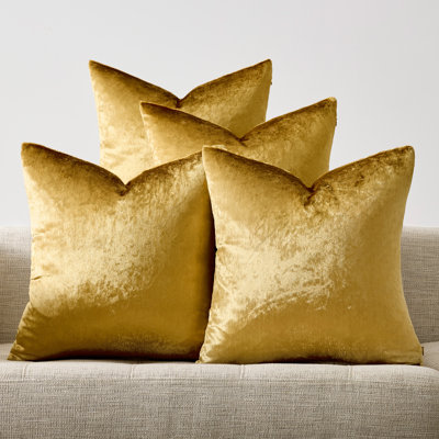 Luxury Velvet Throw Pillow Covers Set of 4, Soft Accent cover for Couch Bed Living Room Sofa Bedroom (Set of 4)