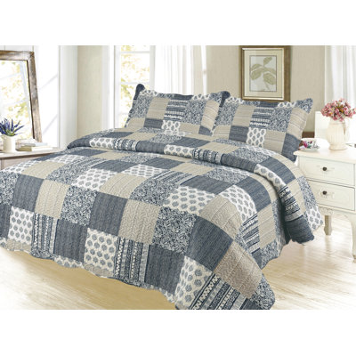 Courville Modern & Contemporary Polyester Patchwork Quilt Set