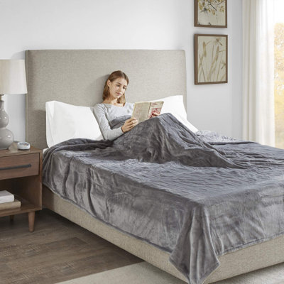 Heated Microlight to Berber Blanket