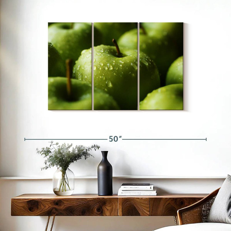 Yarlin Granny Smith Apples, 24" H x 38" W