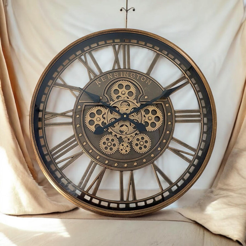 Miera Metal Wall Clock