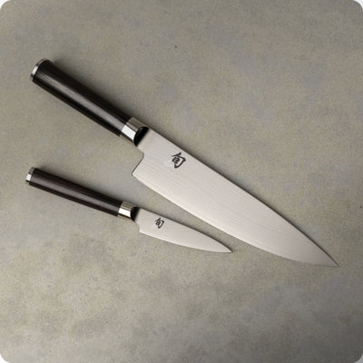 Shun Classic 2 Piece Starter Set, Includes 8" Chef and 3.5” Paring Knives, Handcrafted Japanese Knife Set, VG-MAX Core with Damascus Stainless Steel Cladding, Pakkawood Handle