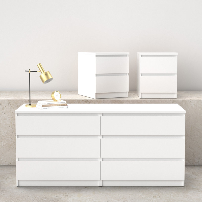 Ensemble de chambre à coucher 3 pièces Yarbrough - commode double 6 tiroirs et ensemble de table de chevet 2 pièces, White