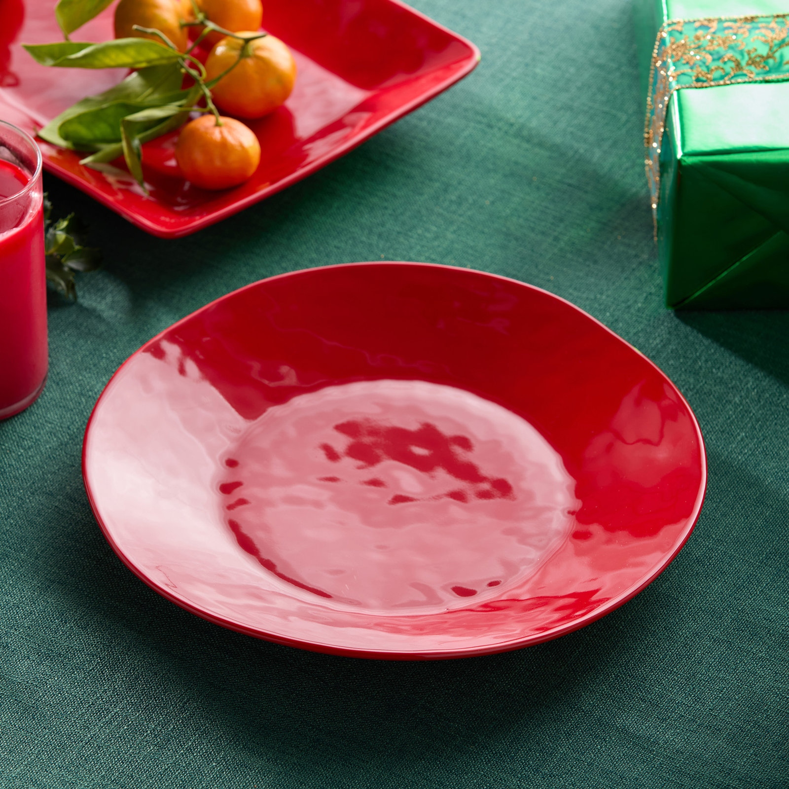 Berry Red Christmas Round Platter, Stoneware Holiday Serving Tray for Appetizers, Cookies & Sides, Mix and Match with Holly and Vines