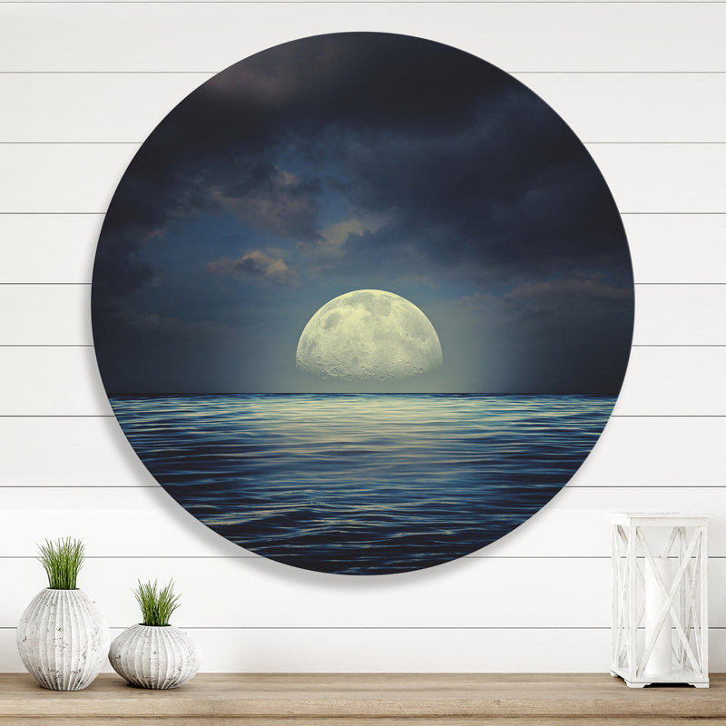 Super lune au-dessus de la mer II - art mural cercle nautique et côtier en métal, H 11 po x l 11 po x p 1 po