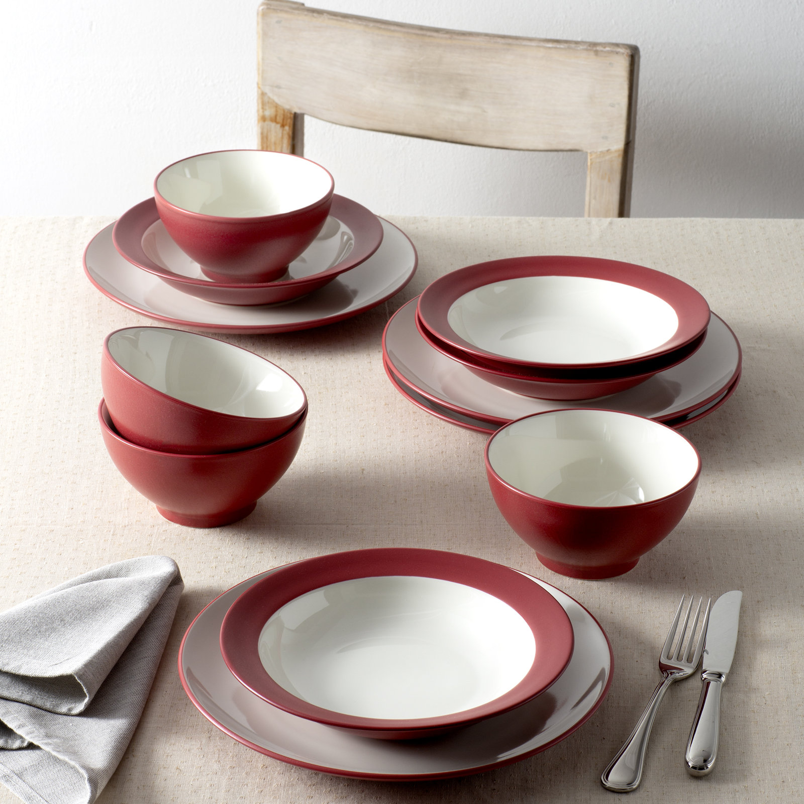 Colorwave Stoneware Dinnerware Set - Service for 4, Raspberry