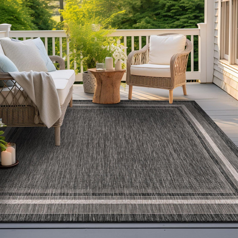 Tapis intérieur / extérieur Sevinc, Carré 6 pi 1 po, Black