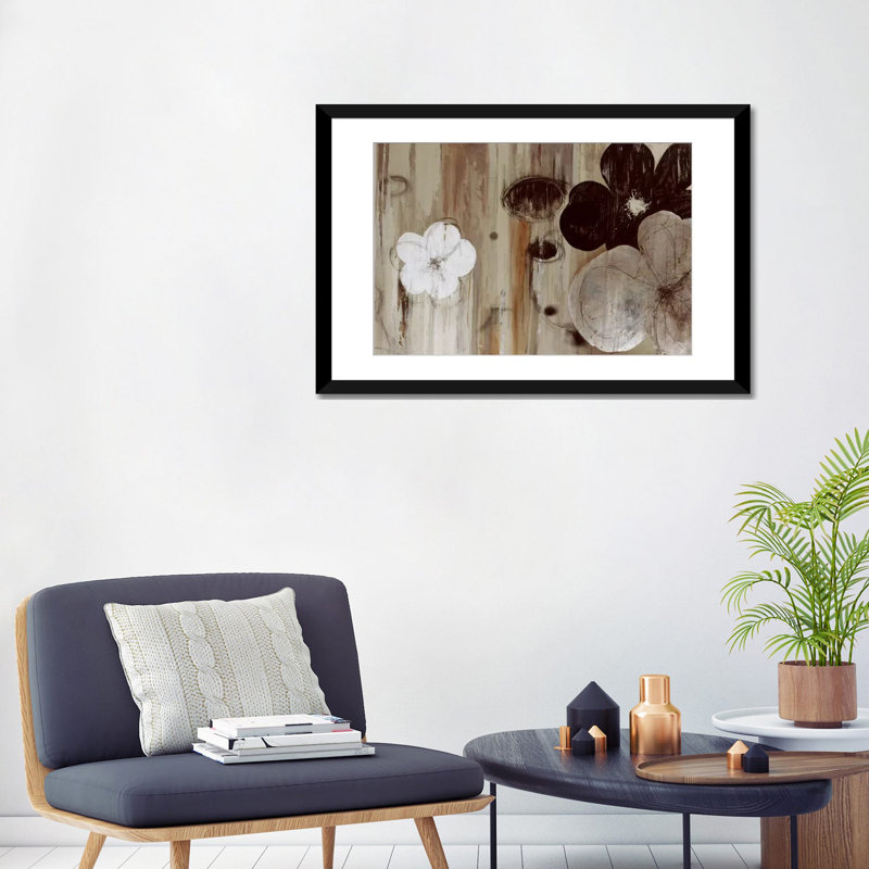 «Chocolate and Silver», reproduction sur toile, H 24 po x l 32 po x P 1 po, Papier d'art encadré noir, Blanc