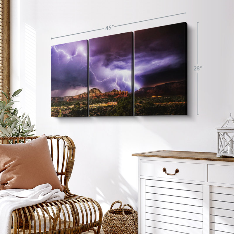 «Amazing Lightning Storm Over Sedona» sur, H 28 po x l 45 po