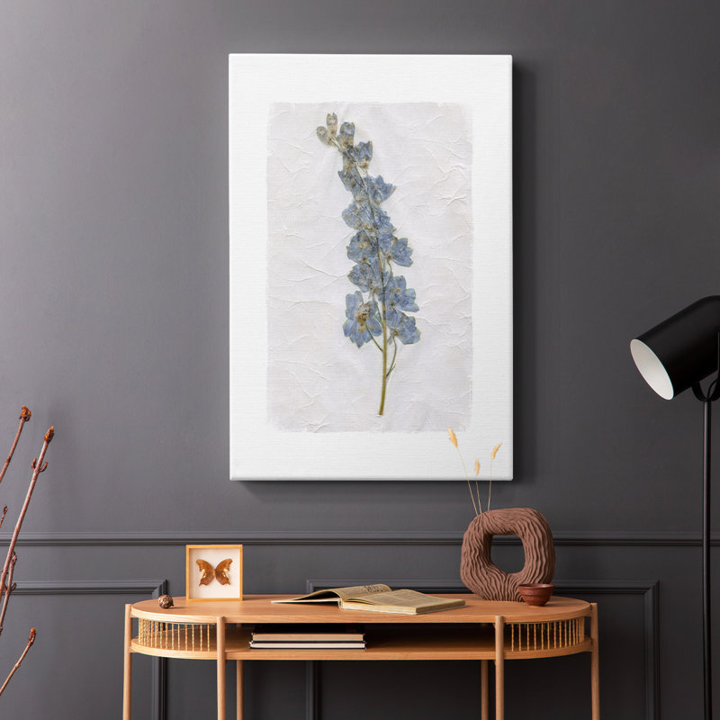 Découpage floral I -Galerie enveloppée Cavas, H 27 po x l 18 po