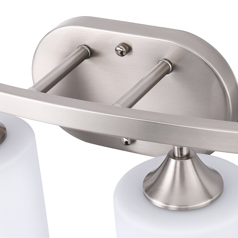 28 po Éclairage pour meuble-lavabo cylindrique moderne en nickel 4 lumières pour salle de bain, chambre à coucher avec bras courbés et abat-jour en verre blanc lait