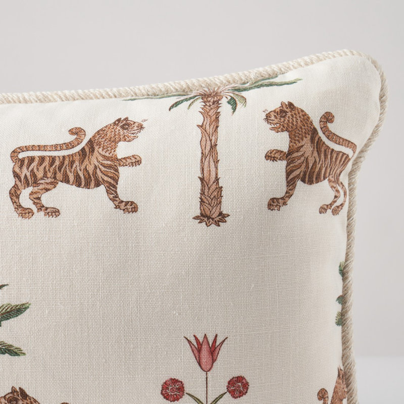 Tiger Lumbar Pillow Cover & Insert
