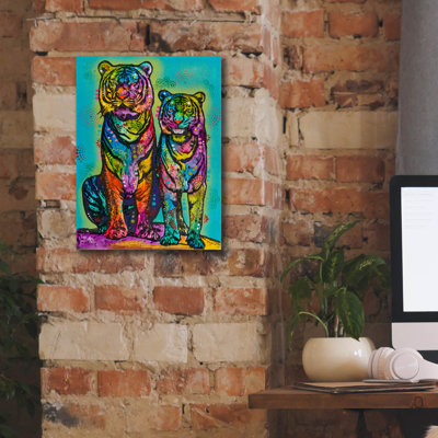 " Aminal Bebees Los Tigres " by Dean Russo