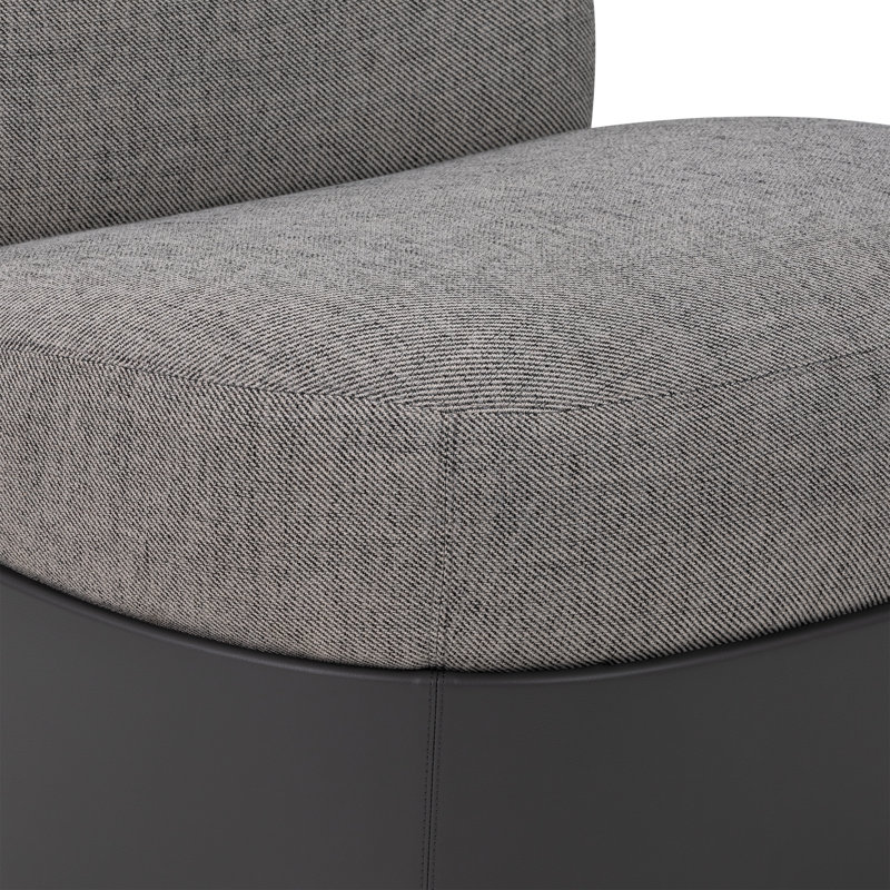 Chaise longue moelleuse et moelleuse, Gris pâle / gris
