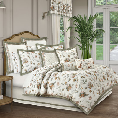 Athena 4Pc. Comforter Set