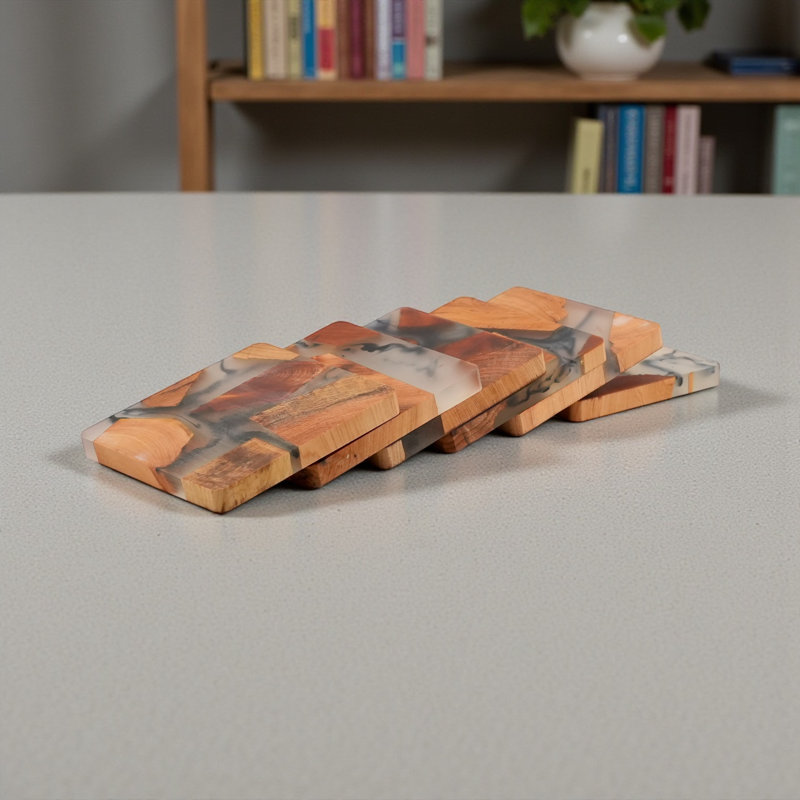 Sous-verres en bois de cèdre faits à la main